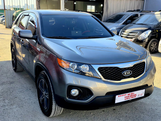 2011 KIA SORENTO R