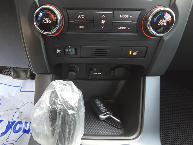 2012 KIA SORENTO R BUTTON KEY / 7SEATS