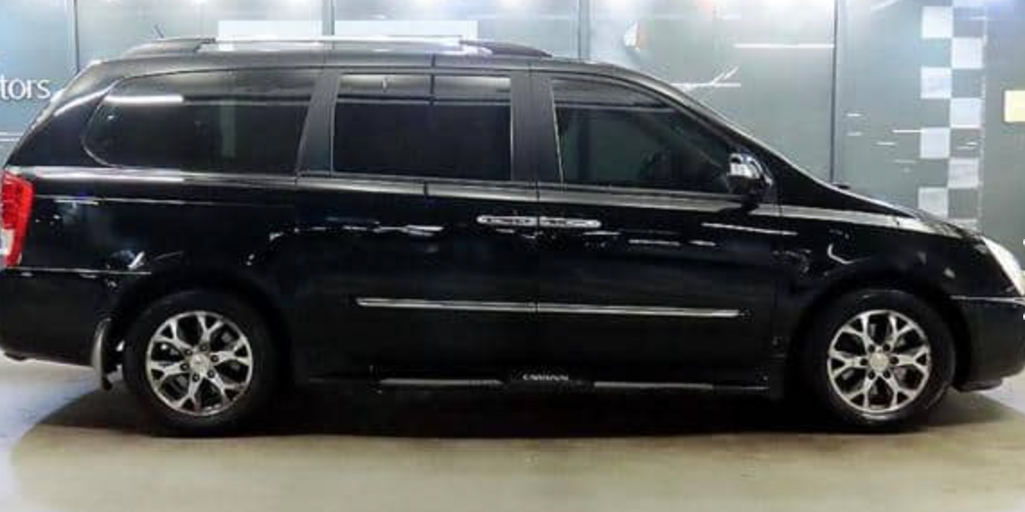 2014 KIA GRAND CARNIVAL