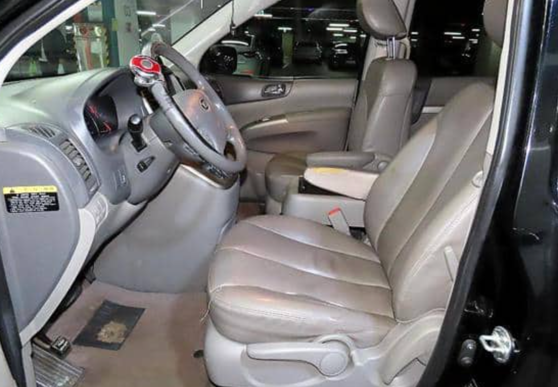 2014 KIA GRAND CARNIVAL
