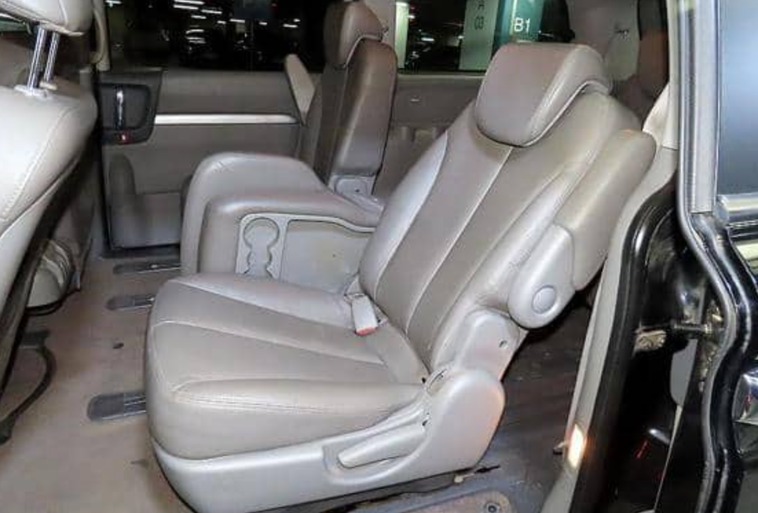 2014 KIA GRAND CARNIVAL