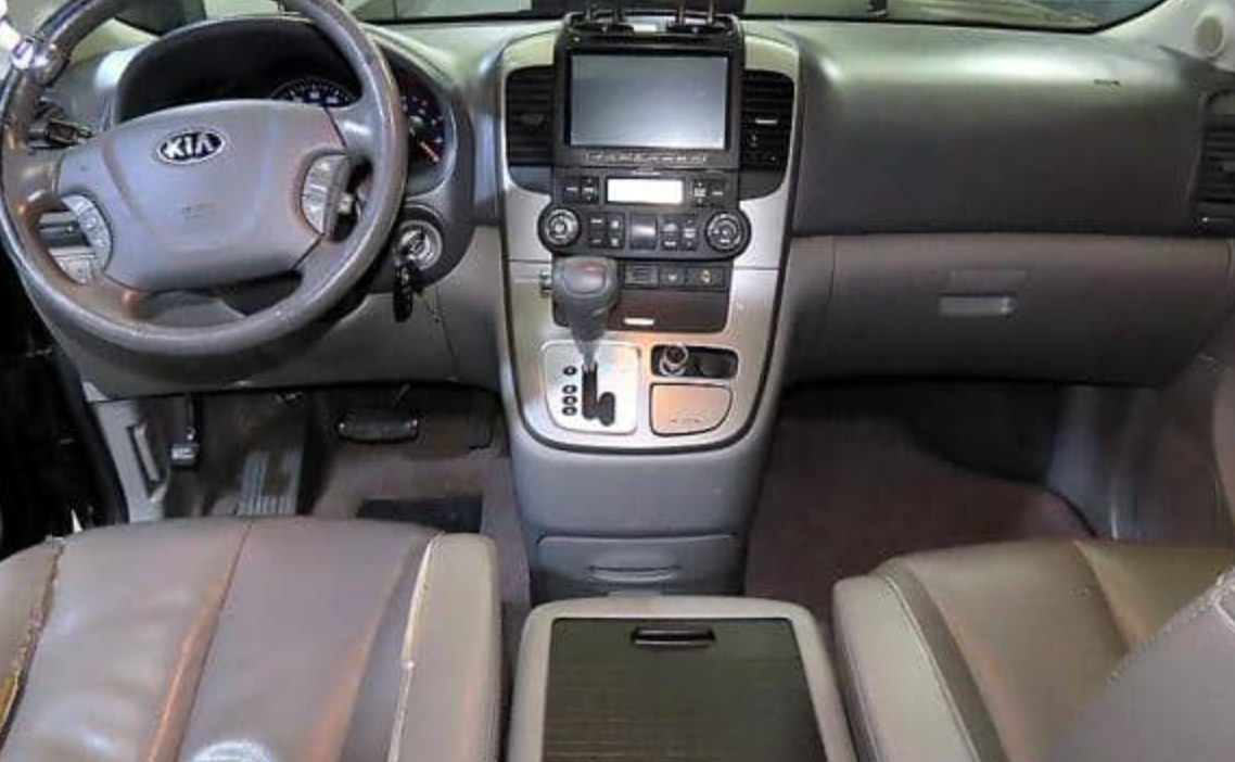 2014 KIA GRAND CARNIVAL