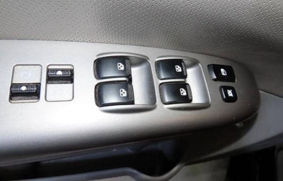 2014 KIA GRAND CARNIVAL