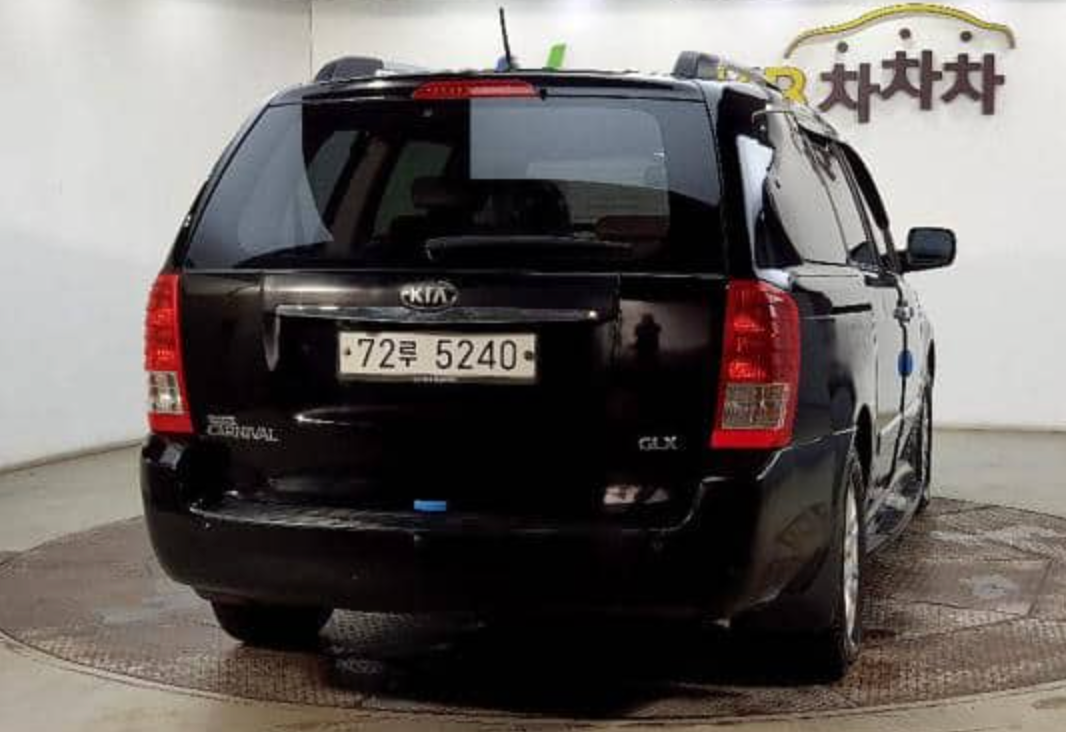 2013 KIA GRAND CARNIVAL